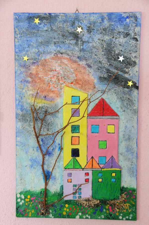 House Of Arts Apartment Pella  Luaran gambar